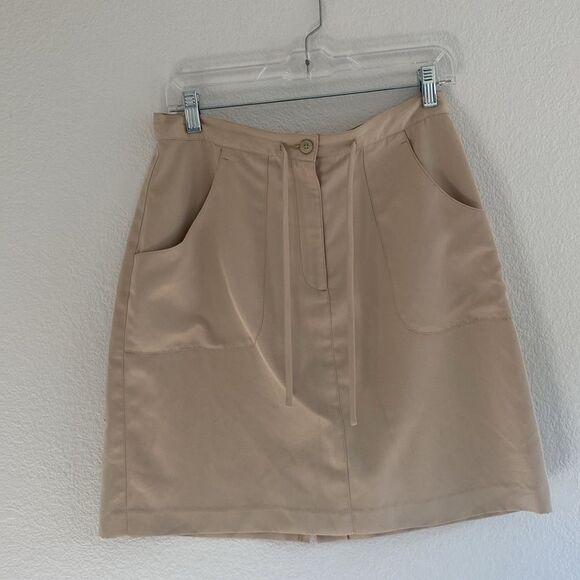 Liz Claiborne Khaki Skirt Size 12 petite - Picture 2 of 4